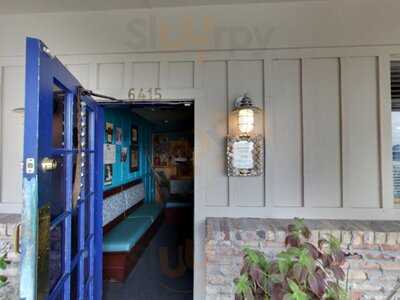 Joyce's Seafood & Steaks