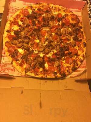 Salvatore's Old Fashioned Pizzeria