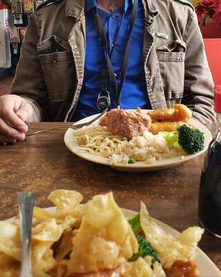 Autumn Moon Chinese Buffet