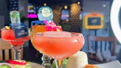 Bombon Restaurant Bar & Lounge