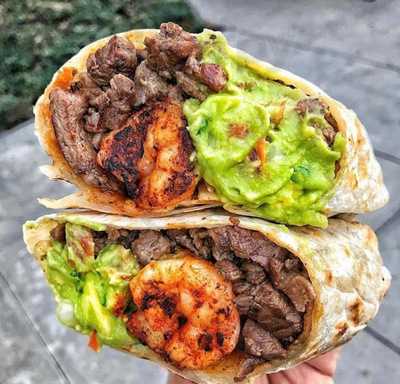 Bombon Restaurant Bar & Lounge