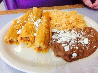 Amora's Mexican Food