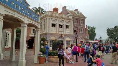 Liberty Square Market