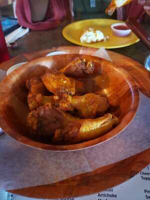 Josie's Pizza & Wings