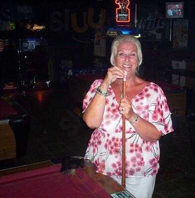 O'shucks Karaoke Bar