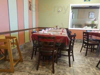 Naples Rain Forest Cafe