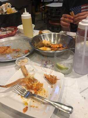 Little New Orleans Kitchen & Oyster Bar