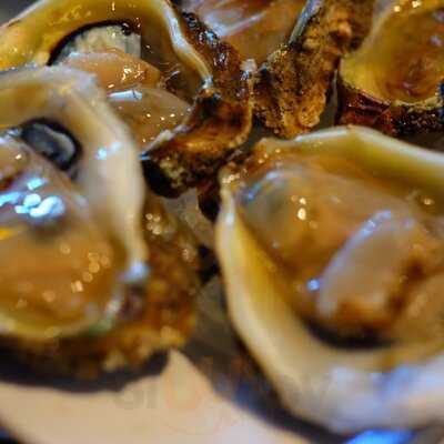 Little New Orleans Kitchen & Oyster Bar