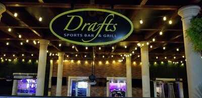 Drafts Sports Bar & Grill