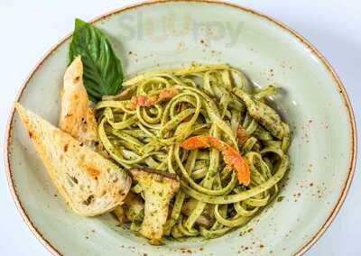 Trees Restaurant & Bar