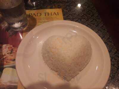 Ayothaya Thai Cuisine