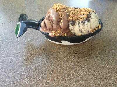 Polar Parlor Ice Cream