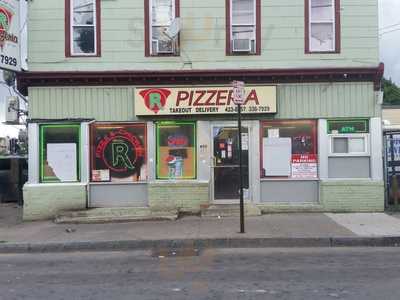 R Pizza Corner