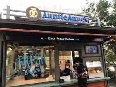 Auntie Anne's