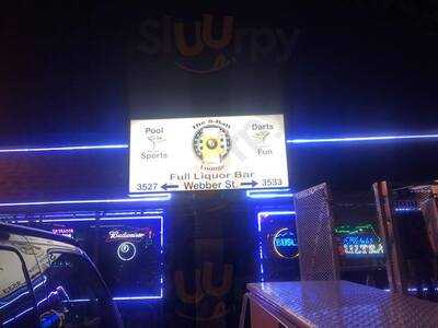 8-ball Lounge