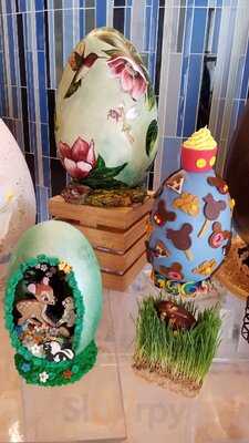 Highway In The Sky Dine Around