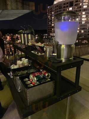 Highway In The Sky Dine Around