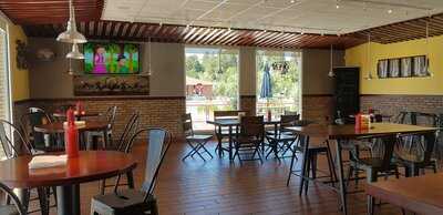 Santana's Vegan Grill