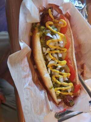 Ten 10 Brewing Company