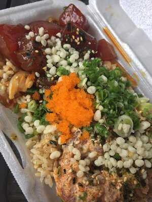 Off The Hook Poke Market