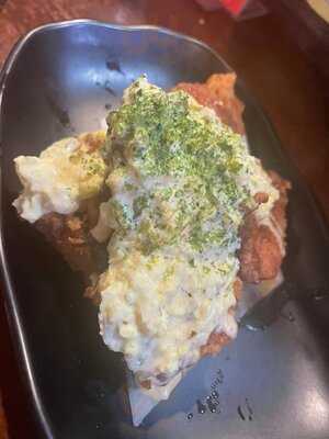 Izakaya  Pau Hana Base