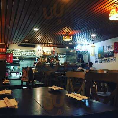 Izakaya  Pau Hana Base