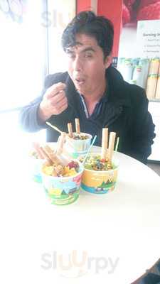 Tutti Frutti Frozen Yogurt