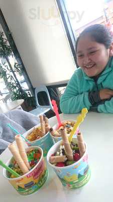 Tutti Frutti Frozen Yogurt