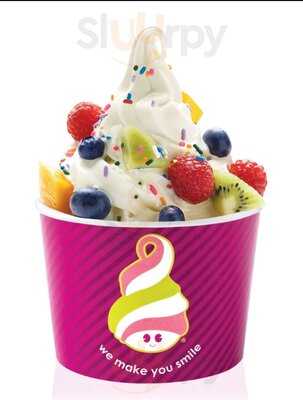 Menchies Frozen Yogurt