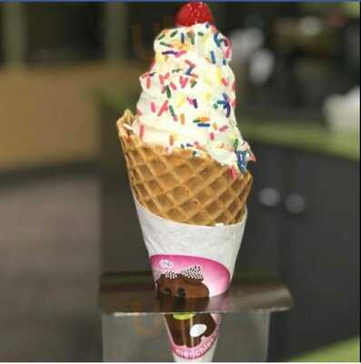 Menchies Frozen Yogurt