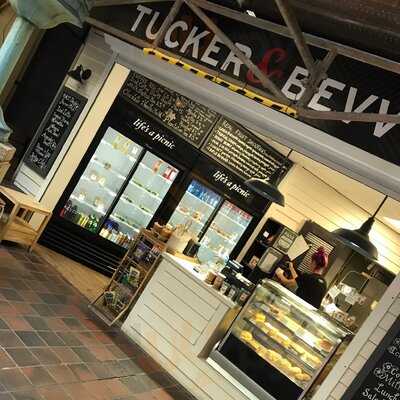 Tucker And Bevvy Hyatt Regency