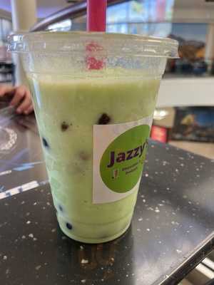 Paradise Smoothies & Pretzels