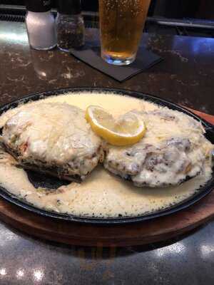 Black Rock Bar & Grill