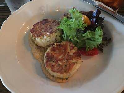 Relish Restaurant & Bar