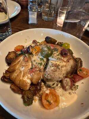 Relish Restaurant & Bar