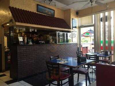 Proccolino's Pizzeria