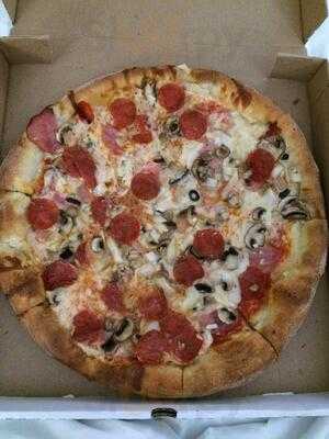 Pomodoro's Pasta & Pizzeria