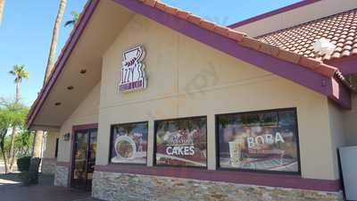 Izzy's Bakery & Cafe