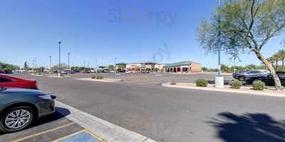 Izzy's Bakery & Cafe