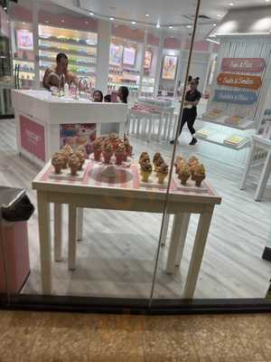 The Cookie Corner - Princess Kaiulani Hotel