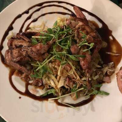 Harold's Restaurant, Bar, & Terrace