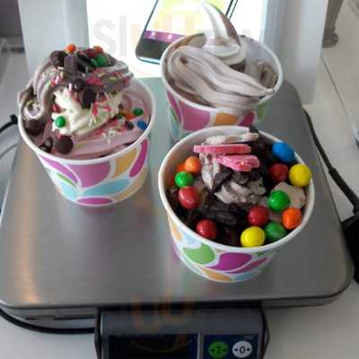 Yogurtland Hawaii Kai