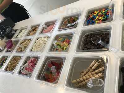 Yogurtland Hawaii Kai