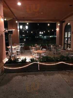 Itar Bistro • Market