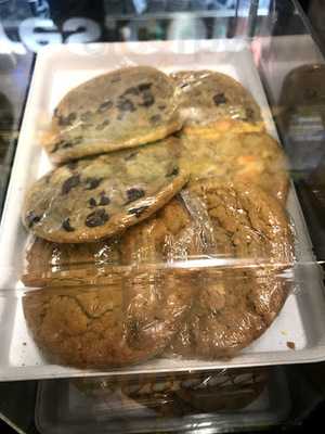 Salvatore's Old Fashioned Pizzeria