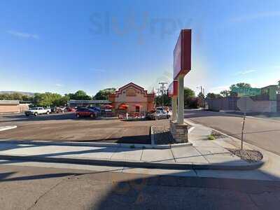 Charlie's Pit Bar B Cue