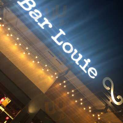 Bar Louie