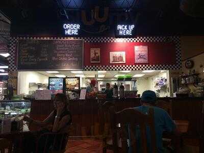 A Moveable Feast Cafe & Health Food Store