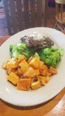 A Moveable Feast Cafe & Health Food Store