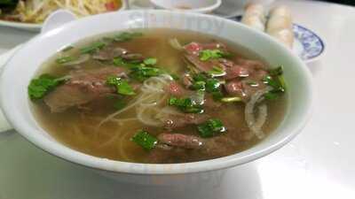 Pho Huong Lan